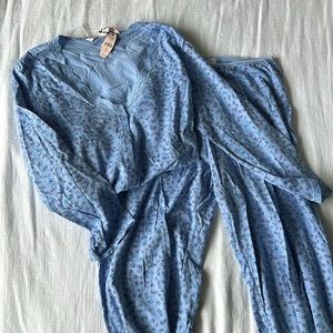 Victoria’s Secret Pajama Sleep Set - NWT